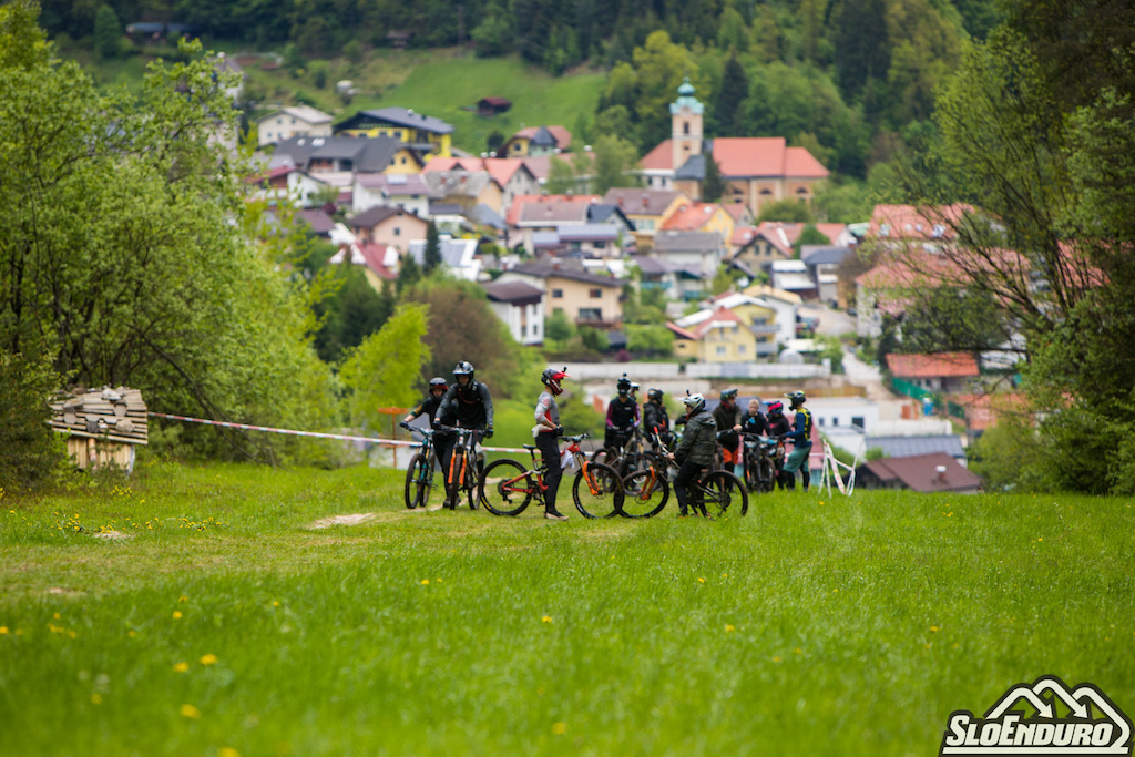 Training day at 2023 SloEnduro series round three the SloEnduro Perkmandeljc in Me ica Slovenia. Photo by Matej Lovri .