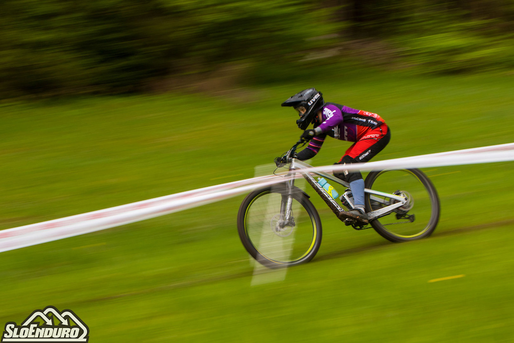 U15 category rider at 2023 SloEnduro series round three the SloEnduro Perkmandeljc in Me ica Slovenia. Photo by Matej Lovri .