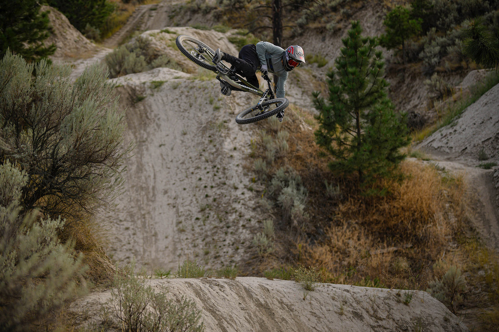 William Robert riding Kamloops - Photography by Adele Clavelin.