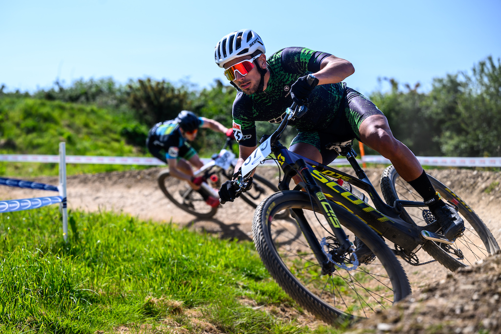 Max Greensill narrowly missed out on a win overall in the Men s senior race with a sprint finish with just 0.2 seconds separating first and second but took home the win in the Men s Junior field