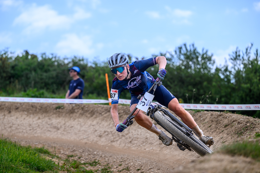 Jane Barr kept it pinned in the berm corners