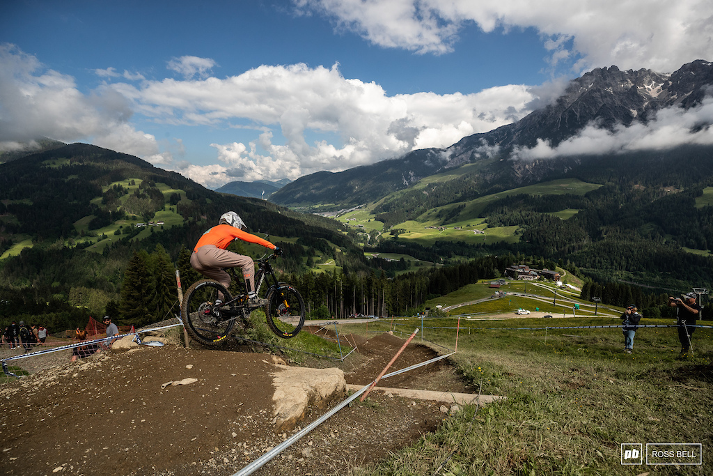 Lachlan Stevens-McNab launching into third place in junior men.