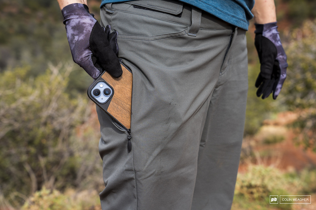 Nikki Rohan showing off some of Spring 2023 women s mountain bike apparel on the transept Trail in Sedona Arizona