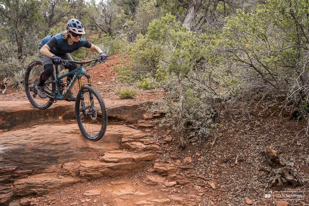 Nikki Rohan showing off some of Spring 2023 women s mountain bike apparel on the transept Trail in Sedona Arizona