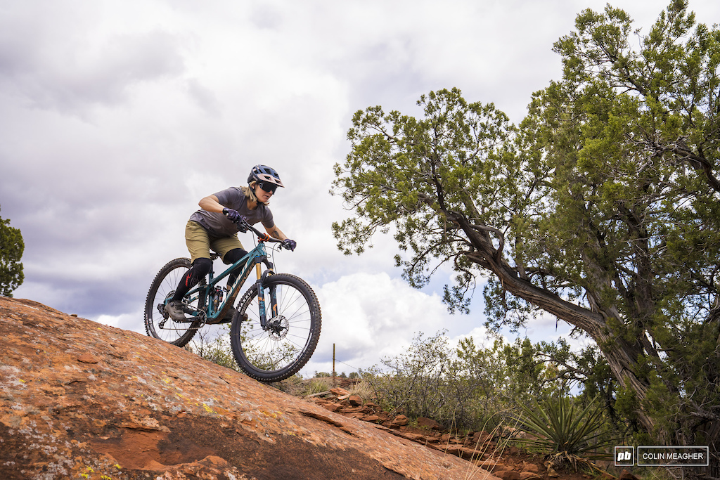 Nikki Rohan showing off some of Spring 2023 women s mountain bike apparel on the transept Trail in Sedona Arizona