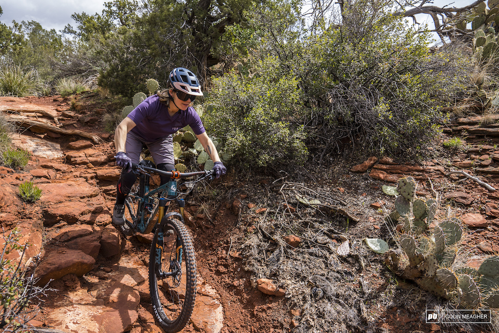 Nikki Rohan showing off some of Spring 2023 women s mountain bike apparel on the transept Trail in Sedona Arizona