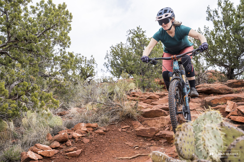 Nikki Rohan showing off some of Spring 2023 women s mountain bike apparel on the transept Trail in Sedona Arizona