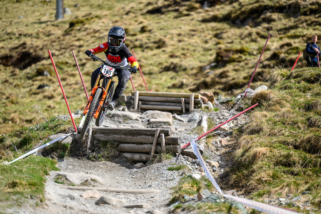 Back to back wins in the British National series at Fort William for Nina Hoffman