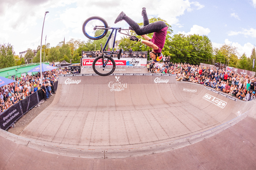 Yes Daniel Dhers was also at the Butcher Jam. Daniel with a Flair Downside Whip.