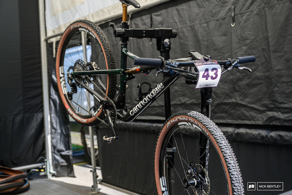 Cannondale Scalpel ready to go for practice.