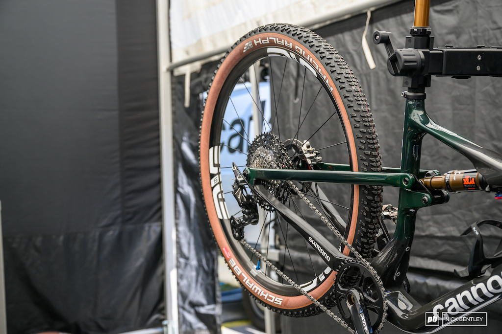 It s not all fancy electronic groupsets in the XC Pits there s still plenty of Shimano XTR equipped bikes out there to