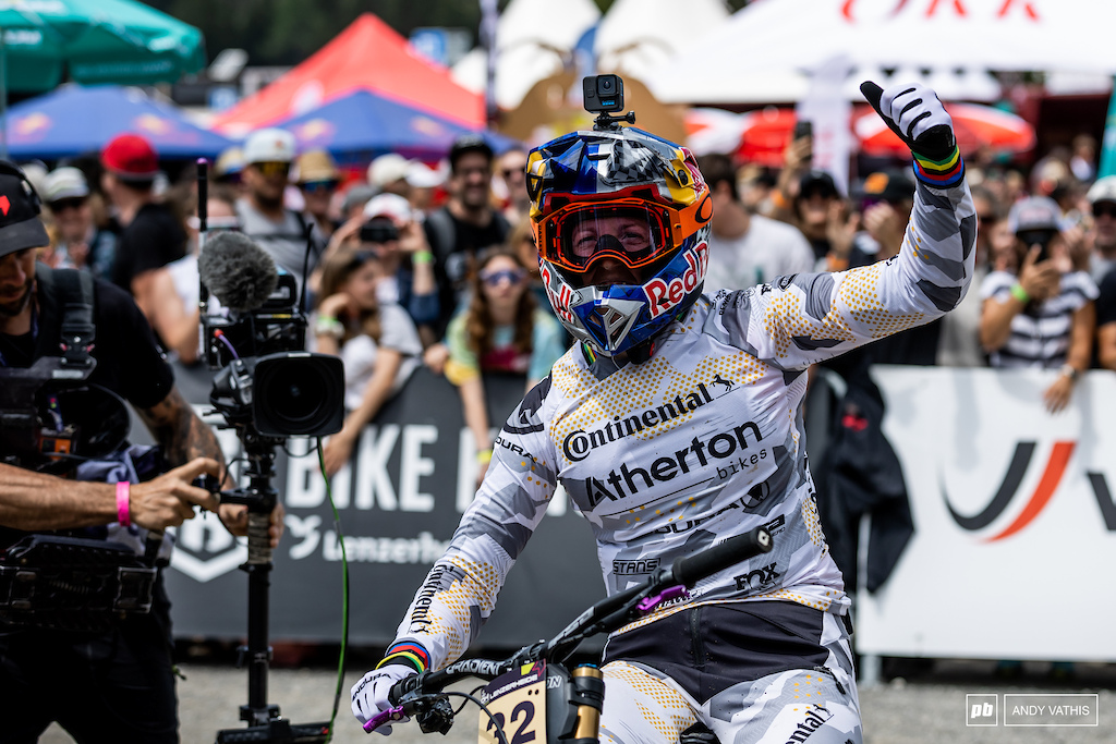 Rachel takes her 40th World Cup win in spectacular fashion.