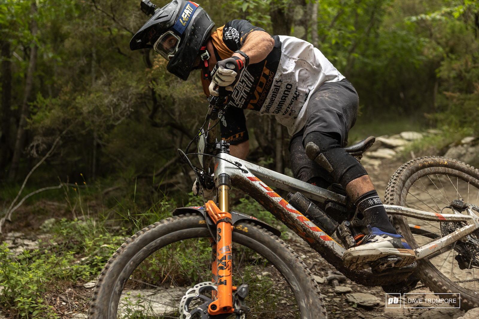 Eddie Masters trying to keep his footing and find the flow on the tech and sometimes awkward old trails in the hills of Pietra.