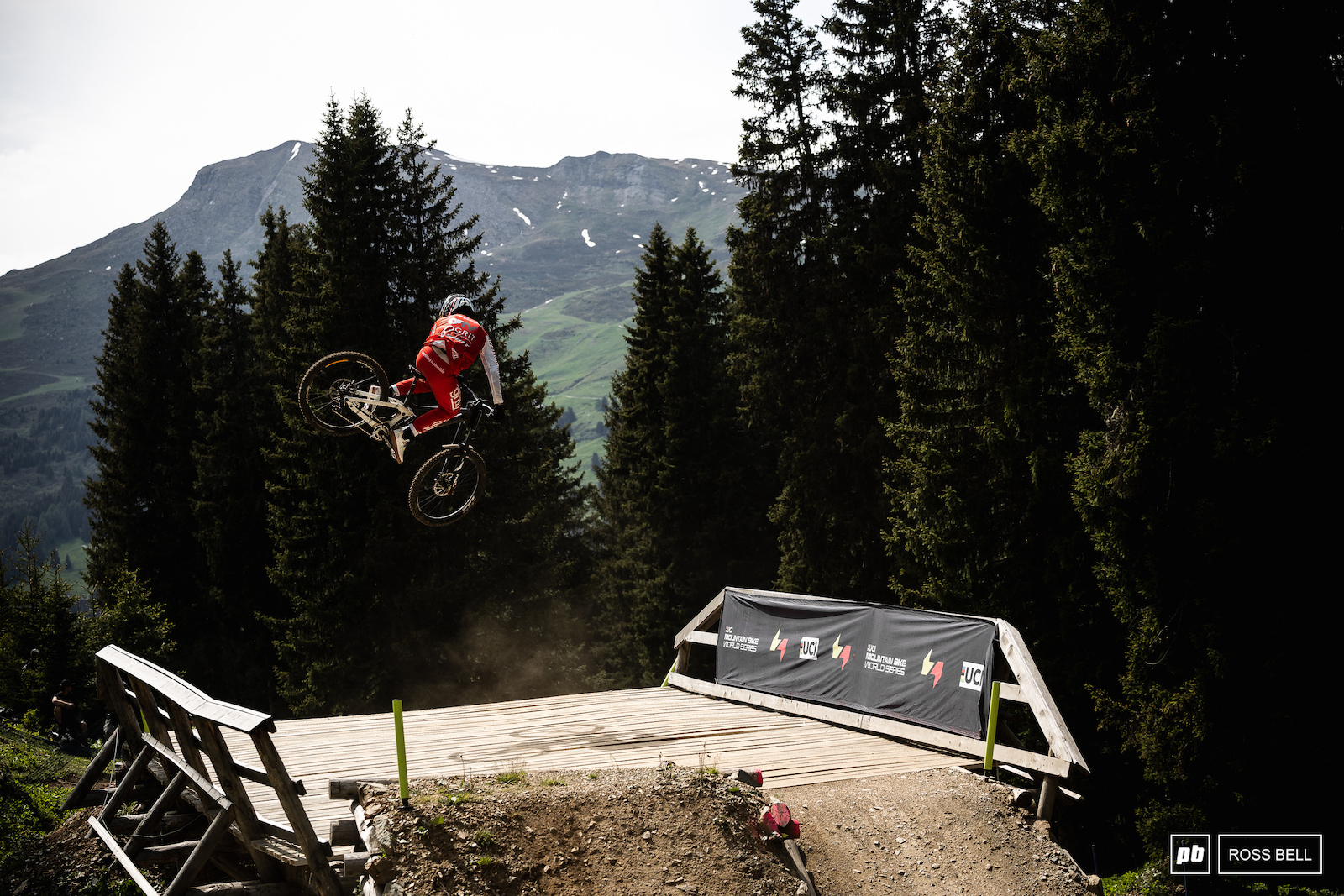 This ain t the fastest way down the track here in Lenzerheide but it sure does look good.