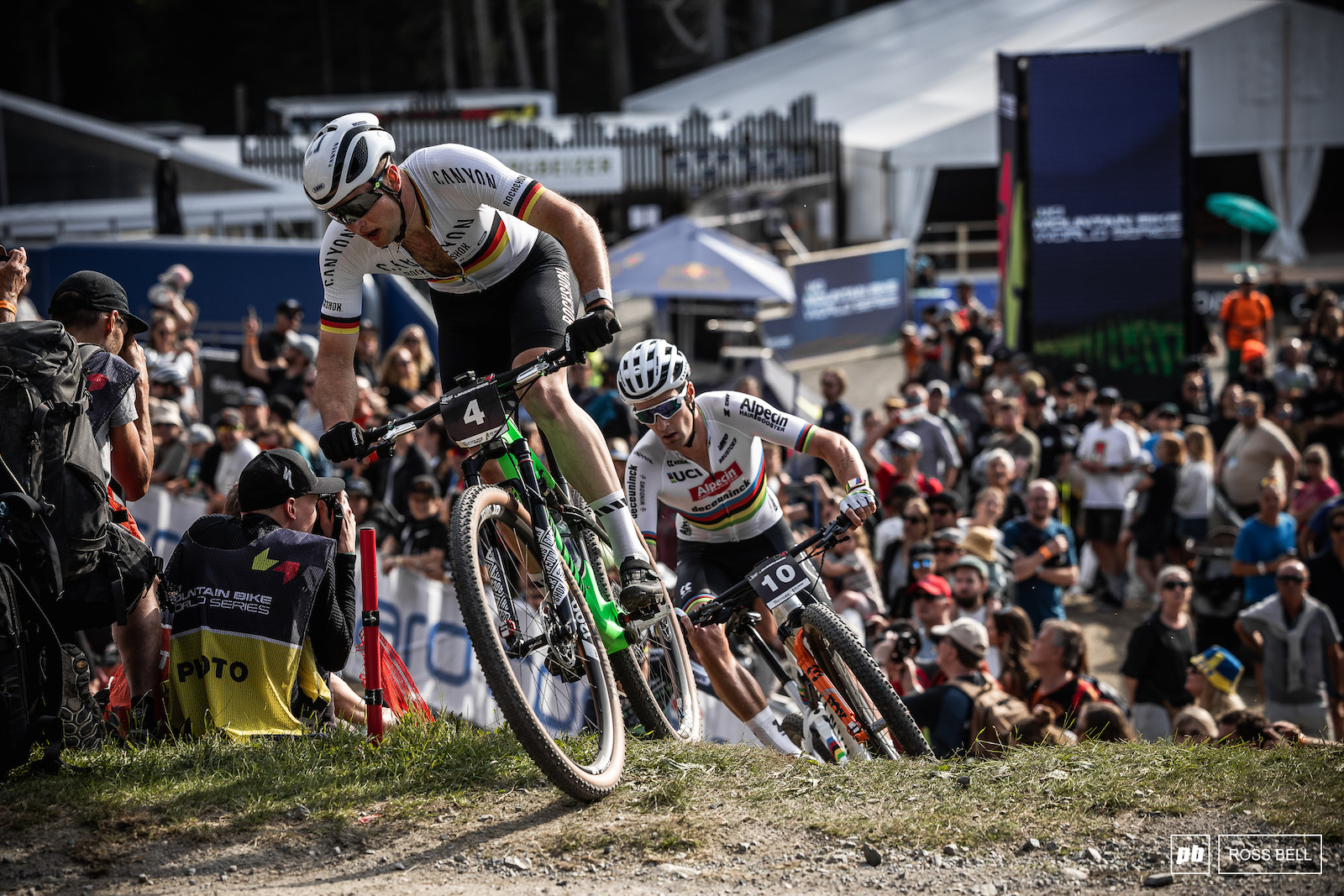 Luca Schwarzbauer leads out another lap at the front of the field.