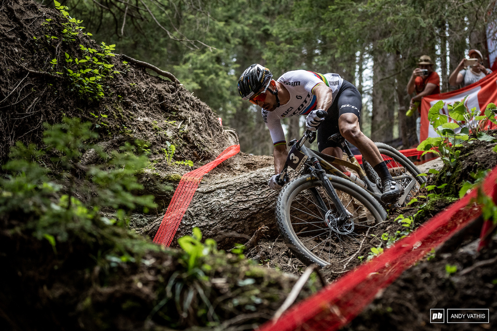 Schurter now just one lap away from making history and a 20 odd second gap to help seal the deal.