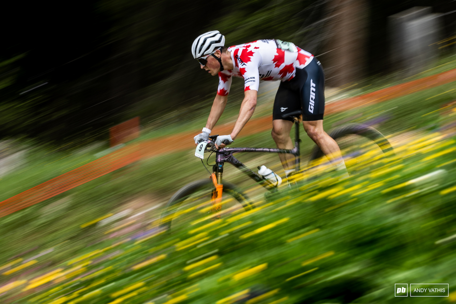 Carter Woods sat in the chase group for half the race until he attacked and almost chased down Lillo in the finish straight.