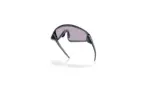 ÓCULOS OAKLEY LATCH PANEL LENTES PRIZM SLATE, ARMAÇÃO CRYSTAL BLACK OO9404-1335 - Imagem 4