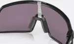 ÓCULOS OAKLEY SUTRO S LENTES PRIZM GREY, ARMAÇÃO MATTE BLACK OO9462-0728 - Imagem 6